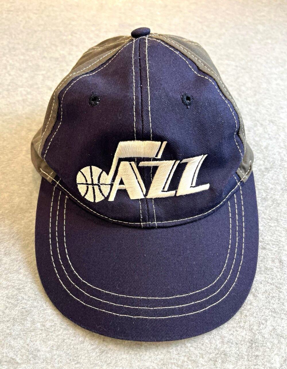 Delta Air Lines JAZZ Adjustable Navy/Gray Baseball Cap Hat Bag